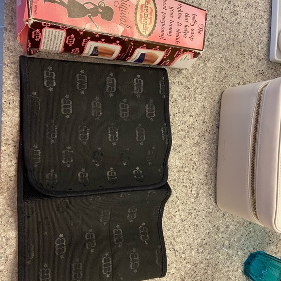 Belly Band - Picture 3 of 4